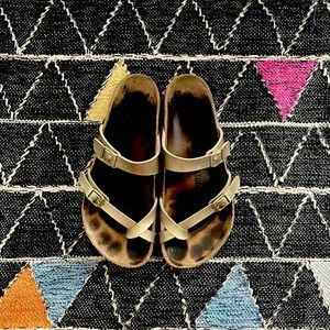 BIRKENSTOCK Mayari Sandal Size 9